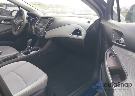 2019 Chevrolet Cruze Lt from USA, damaged, VIN 1G1BE5SMXK7124951